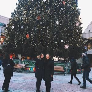 Meet your Posher, Caitlin